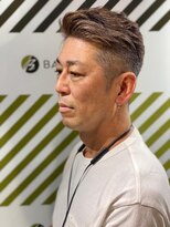 バーバーバー 四谷(BARBER-BAR)&nbsp;大人の刈り上げスタイル
