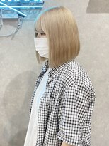 ムード カナザワ(mood kanazawa) blond color