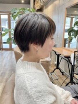 トットファム(tot.fam.) 【tot.fam.】ピアスが映えるショートボブ☆20代30代40代