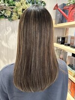 フリーラ 横浜(freera)&nbsp;髪質改善サラサラプレミアム大人ガーリー韓国ロングAライン