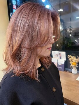 ラウンジ モリオ イケブクロ(Lounge MORIO Ikebukuro) ◎韓国風くびれミディアム／透明感ピンクベージュ◎