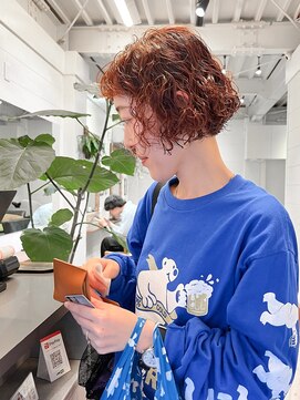 ラレイ ハラジュク(Lalei harajuku) オレンジボブ/スパイラルパーマ/オレンジ/オレンジカラー/原宿