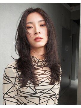 スノッブエテルニータ(snob Eternita) 軽くてまとまる大人レイヤー