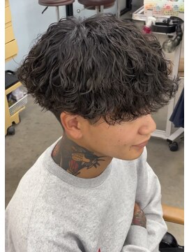 リップス 吉祥寺店 (LIPPS) 刈り上げマッシュ波巻きパーマ