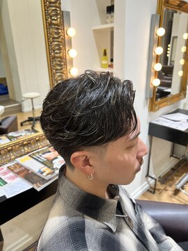 コワファースト させぼ五番街店(COIFF1RST) テーパーフェード×パートstyle☆