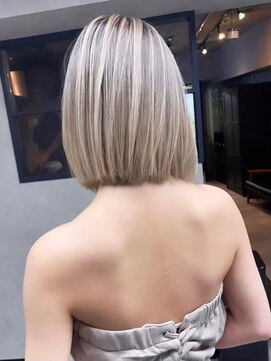 サニー 渋谷(SUNNY) バレイヤージュ、ハイライト、レイヤーロング、グレーベージュ