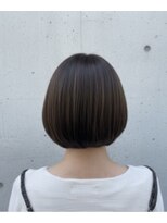 ブロッサム 東久留米店(Blossom)&nbsp;大人ショート×丸みマッシュで旬顔に