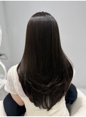 ワンカールでまとまるレイヤーカット♪