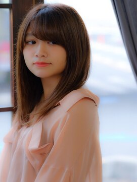 クート(ku-to+) 【ku-to+】手触りさらさら艶ストレート、パーソナルカラー