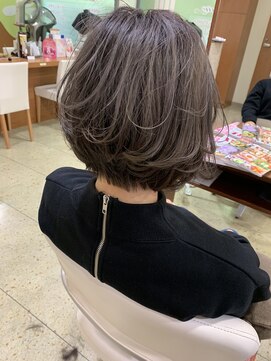 アクラ 上本町店(Acura.) グレージュショートボブ