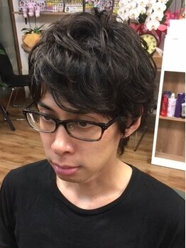 ヘアーメイク ヤマカワ(HAIR MAKE YAMAKAWA)の写真/【メンズサロン】《9：00～19：00まで営業》泉大津の男性から大人気～YAMAKAWA～フェードスタイルも◎