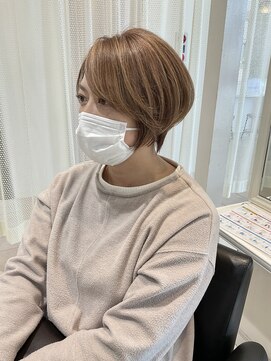 シザーズトリックス ノーブル(scissorstrix Noble) デザインカラー×白髪ぼかしハイライト