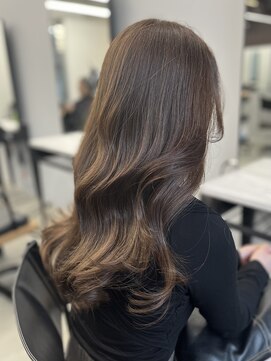 フォンズ(FONS) ブリーチなしで叶う赤みなし透明感ベージュカラー