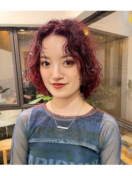 ナループロアオハナ(Nalu pu loa ohana) ブリーチなし/ボルドーカラー/外国人風パーマ/表参道/原宿/ボブ