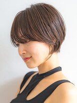 顔まわりにもこだわったショート