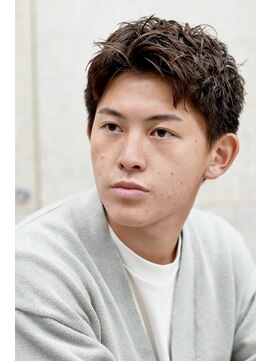 にもう ナチュラルスパイキーショート