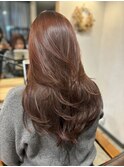 色気たっぷりレイヤースタイル×ピンクベージュ