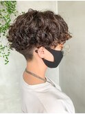 刈り上げショート、スパイラルパーマ、くるくるパーマ、マッシュ