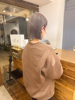 シロ(siro)&nbsp;ハイトーン切りっぱなしボブ