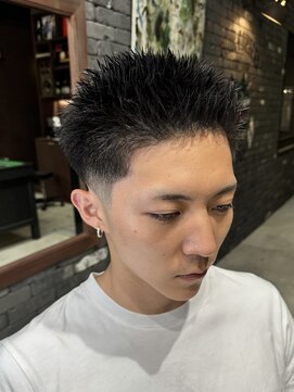 フォーコーナーズカットショップスリーセント 栄(FourCornersCutShop 3/cent) 刈り上げショート/スパイキーショート/スパイキー/ベリショ
