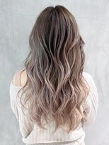 シオン(shion)&nbsp;ロングくびれヘアホワイトグレージュ顔周りレイヤー_ba318331