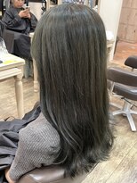 アルターリール(aL ter Rire) 暗めカラー/デザインカラー/フェイスフレーミング/澤瑞絵