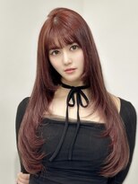 ロムーク 表参道(LOMKH)&nbsp;ミディアムレイヤーロングレイヤーカット顔周りレッドブラウン