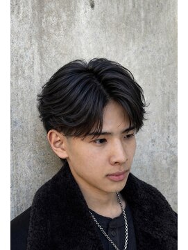 ミオ リベル(Mio'' LIBER) フェザーショート