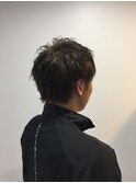 束感でヘアーを遊ばせるメンズstyle
