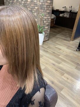 エウレカ(EUREKA) ミルクティーベージュカラー