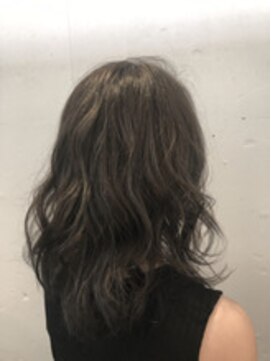 エイト アゲオ 上尾店(EIGHT ageo) お客様スタイル_デザインカラー_ミディアム