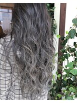 ヤコブ ヘアー(Jacob hair) 【Jacob HAIRDESIGN】グレーグラデーションカラー