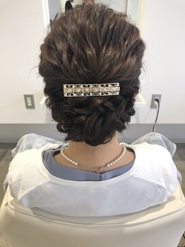 リアン バイ ヘアー(Lien by hair) *ゆるふわシニヨン*