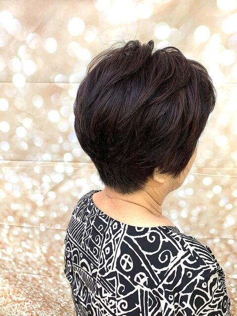 ショートヘアー