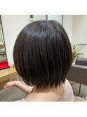 ショートボブ
