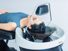 YUME HEADBATHが叶える新体感メニュー「頭浸浴」炭酸との組み合わせで、至福のリラクゼーションタイムへ…