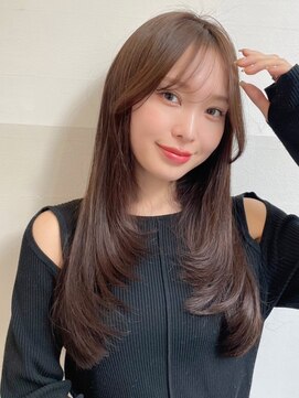 ハニー 町田(HONEY) 内巻きレイヤーカット　シースルーバング　　チャイベージュ