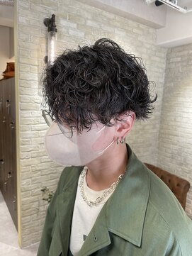 クラッチ 博多(CLUTCH) 波巻きスパイラル/オシャレ大人パーマ