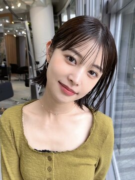 メゾンアクア 表参道(Maison ACQUA) ＋切りっぱなしボブルフ／黒髪ネビージュ/小顔ワンレン縮毛矯正