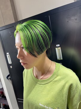 セレーネヘアー オオサカ 心斎橋店(Selene hair OSAKA) デザインカラー/ルーツカラー/ハイトーン/アンブレラカラー/難波