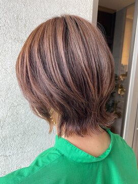 ウエストリー(WESTORY) ショートレイヤー#ショートウルフ#40代#50代#白髪ぼかし