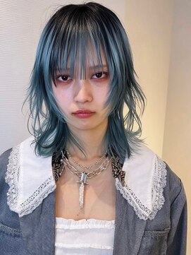 イル(iLe.) ブルー/ブラック