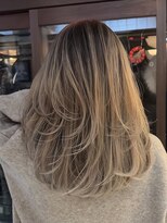 スリー(three)&nbsp;シャドウルーツ