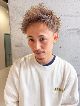 ミー 岡崎(mii) スパイキーショート.ミルクティーベージュ「岡崎.北岡崎」