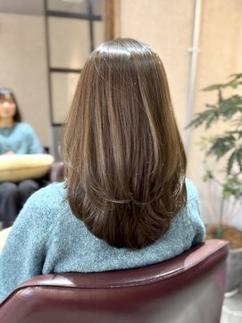 サーパス(Surpass) 【SHIHO】レイヤーカット　オリーブカラー/20代30代40代◎立川