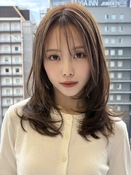 ルージュシー 堀江(RU10C) レイヤーカット/ブリーチなしダブルカラー/ベージュ AI未使用