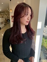 カシータヘアー(Casita hair)&nbsp;透明感バイオレットブラウン/ロングレイヤーカット