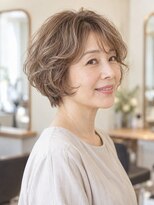 レノマ(renoma) 50代60代 ゆるふわパーマショートボブ