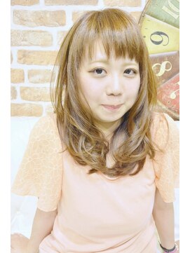 メイズ(MAZE) ショートバング・ガーリーカールロブ【メイズ東中野・鍛原志行】