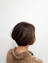 ラファ(Rafa) 前下がりショートボブ